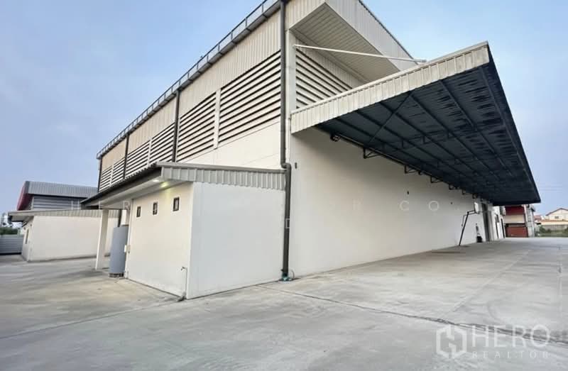 For rent Factory 4000 sqm in Khlong Maduea, Krathum Baen, Samut Sakhon hre00333, Samut Sakhon, Khlong Madua, Krathum Baen, Samut Sakhon, , 4,000 sqm, Warehouse/Factory For Rent, by Hero Realtor Co., Ltd., 500179003 - DDproperty.com