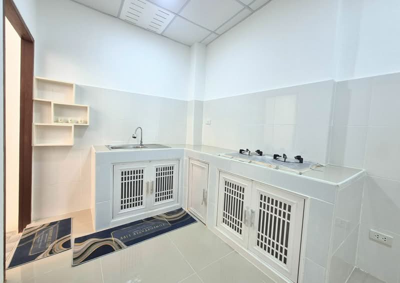 Wararak Rangsit Klong 3, Pathum Thani, Khlong Sam, Khlong Luang, Pathum Thani, 3 Bedrooms, 120 sqm, Single Detached House For Sale, by ภัทรพล ศรีกัลยาณบุตร, 500179022 - DDproperty.com