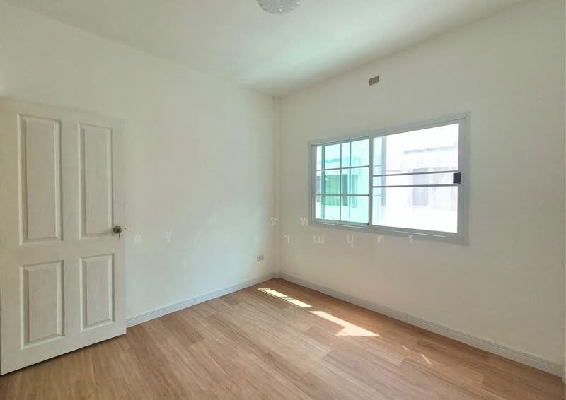 Wararak Rangsit Klong 3, Pathum Thani, Khlong Sam, Khlong Luang, Pathum Thani, 3 Bedrooms, 120 sqm, Single Detached House For Sale, by ภัทรพล ศรีกัลยาณบุตร, 500179022 - DDproperty.com