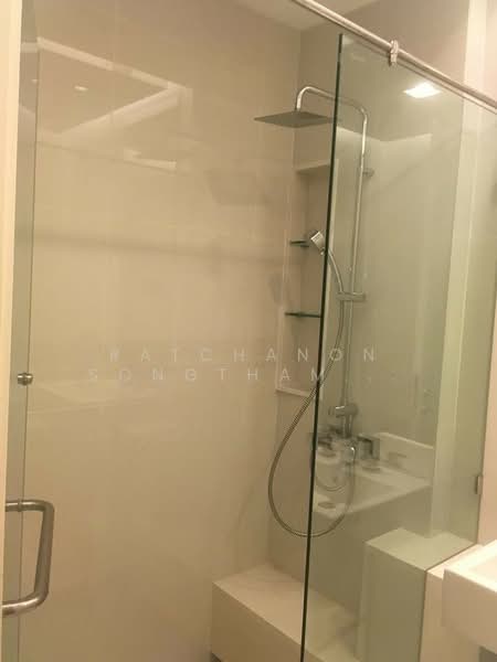 Equinox Phahol Vibha, Bangkok, 345 Paholyothin Road, Jom Phon, Chatuchak, Bangkok, 1 Bedroom, 40 sqm, Condo For Rent, by Ratchanon Songthammakul, 500179051 - DDproperty.com