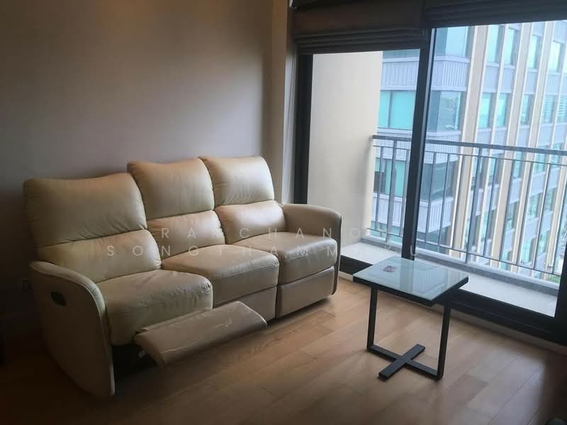 Equinox Phahol Vibha, Bangkok, 345 Paholyothin Road, Jom Phon, Chatuchak, Bangkok, 1 Bedroom, 40 sqm, Condo For Rent, by Ratchanon Songthammakul, 500179051 - DDproperty.com