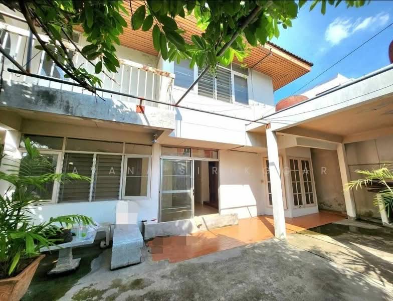 3-BR House, Bangkok, Bang Chak, Phra Khanong, Bangkok, 3 Bedrooms, 375 sqm, Single Detached House For Rent, by Pavana Sirikogar, 500179054 - DDproperty.com