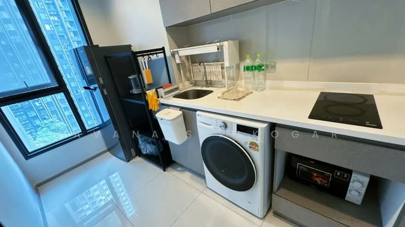 Life Asoke-Rama 9, Bangkok, 626 Asoke-Dindaeng Road, Makkasan, Ratchathewi, Bangkok, 1 Bedroom, 36 sqm, Condo For Rent, by Pavana Sirikogar, 500179081 - DDproperty.com