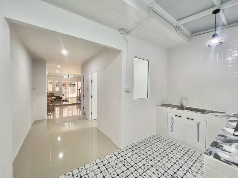 Sena Villa 4, Bangkok, พระยาสุเรนทร์, Sam Wa Tawan Tok, Khlong Sam Wa, Bangkok, 3 Bedrooms, 100 sqm, Townhouse For Sale, by Connex Property, 500179105 - DDproperty.com