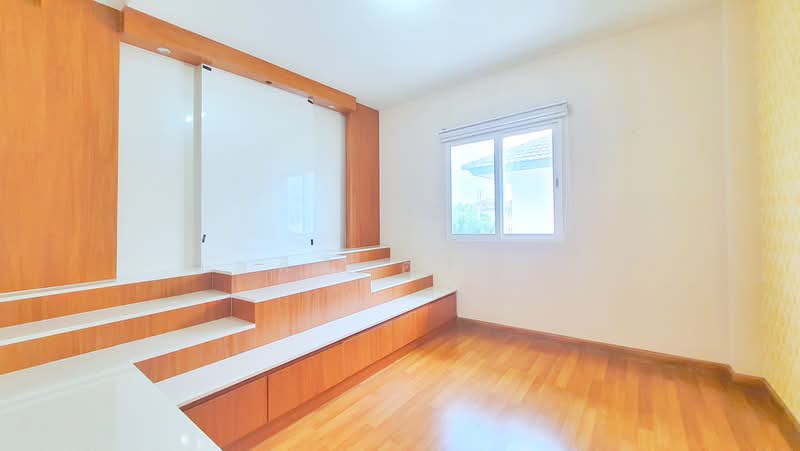 MIND Pinklao-Charan, Nonthaburi, Bang Kruai-Sai Noi Road 17, Bang Si Thong, Bang Kruai, Nonthaburi, 5 Bedrooms, 250 sqm, Single Detached House For Sale, by ยลศิริ ศรีสกุล, 500179120 - Mind ปิ่นเกล้า-จรัญฯ - DDproperty.com