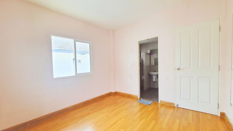 MIND Pinklao-Charan, Nonthaburi, Bang Kruai-Sai Noi Road 17, Bang Si Thong, Bang Kruai, Nonthaburi, 5 Bedrooms, 250 sqm, Single Detached House For Sale, by ยลศิริ ศรีสกุล, 500179120 - Mind ปิ่นเกล้า-จรัญฯ - DDproperty.com