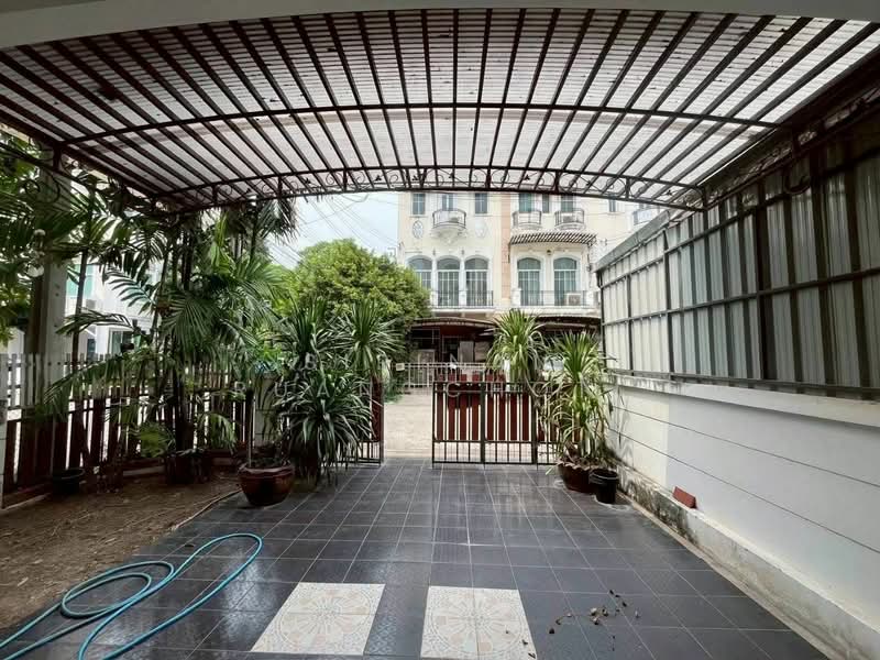 The Metro Rama 9, Bangkok, Soi 3/2, Prawet, Prawet, Bangkok, 3 Bedrooms, 108 sqm, Townhouse For Rent, by Sirinan Ruangchoti, 500179135 - DDproperty.com