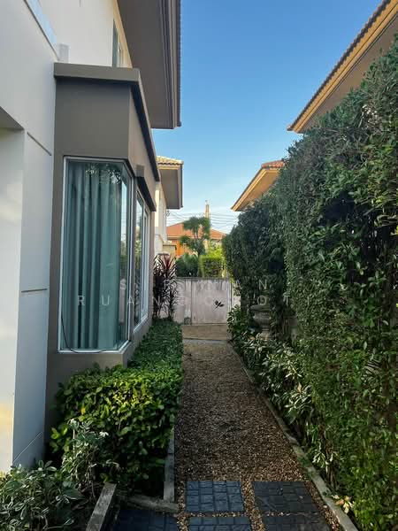 Mantana Lake Watcharapol, Bangkok, Sukhaphiban 5 Road, O-Ngoen, Sai Mai, Bangkok, 3 Bedrooms, 165 sqm, Single Detached House For Rent, by Sirinan Ruangchoti, 500179151 - DDproperty.com