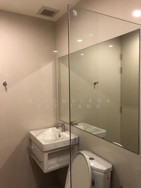 Life Asoke, Bangkok, Asoke-Dindang Road, Bang Kapi, Huai Khwang, Bangkok, 1 Bedroom, 35 sqm, Condo For Rent, by Witchulada Sae Tang, 500179168 - DDproperty.com