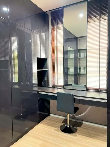 Nirvana Define Srinakarin-Rama 9, Bangkok, Srinakarin - Rom Klao Road, Saphan Sung, Saphan Sung, Bangkok, 3 Bedrooms, 263 sqm, Townhouse For Rent, by Sirinan Ruangchoti, 500179195 - DDproperty.com