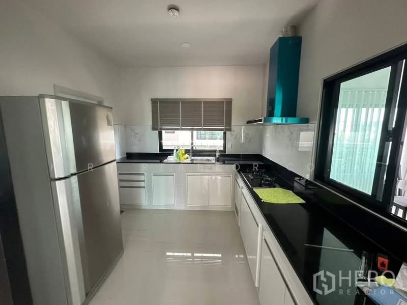 For Rent - For Rent 4 Bedroom Detached House in Britania Bangna-Srivaree in Bang Phli, Samut Prakan hre00371, Samut Prakan