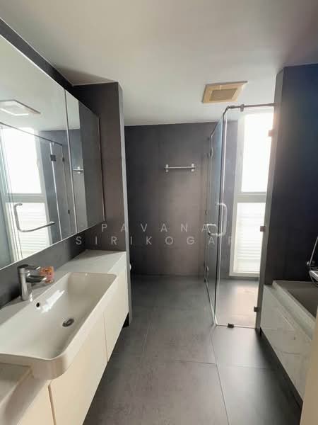 La Citta Penthouse, Bangkok, 258-8 Soi Thonglor 8, Khlong Tan Nua, Watthana, Bangkok, 3 Bedrooms, 165 sqm, Condo For Rent, by Pavana Sirikogar, 500179208 - DDproperty.com