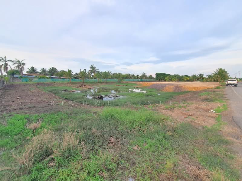 For Sale - Land for sale in Kao Rai, 2 rai (can be divided), near Khlong Suan market - 8 km, Ban Pho District., Chachoengsao