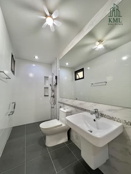 Grandio Rama 2 : แกรนดิโอ พระราม 2, สมุทรสาคร, ถนนพระราม 2 กม.17, พันท้ายนรสิงห์, เมืองสมุทรสาคร, สมุทรสาคร, 280 ตร.ม., บ้านเดี่ยว ขาย, โดย ดวงใจ ขะมาลา, 500179248 - DDproperty.com