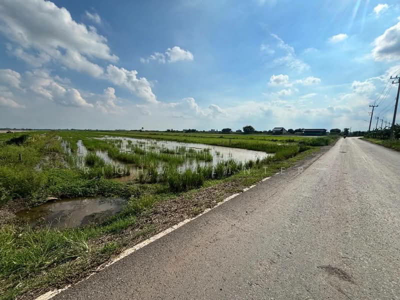 For Sale - Land for sale in Don Ko Ka, 2 rai, Khlong 21, adjacent to a paved road, near Road 5006 (1.2 km),, Chachoengsao