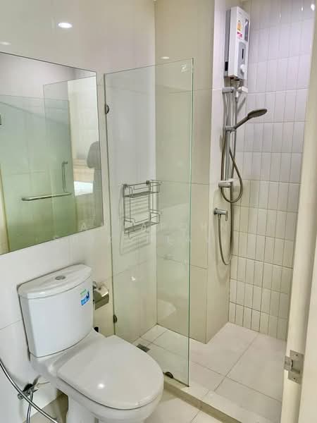 Life Asoke, Bangkok, Asoke-Dindang Road, Bang Kapi, Huai Khwang, Bangkok, 1 Bedroom, 29 sqm, Condo For Rent, by Anyaporn Srikanlayanabut, 500179271 - DDproperty.com