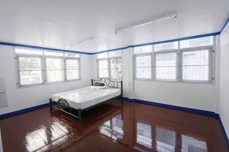 For Rent - For Rent! Newly Renovated Detached House | Company Registration Allowed (SPSSR118), Bangkok