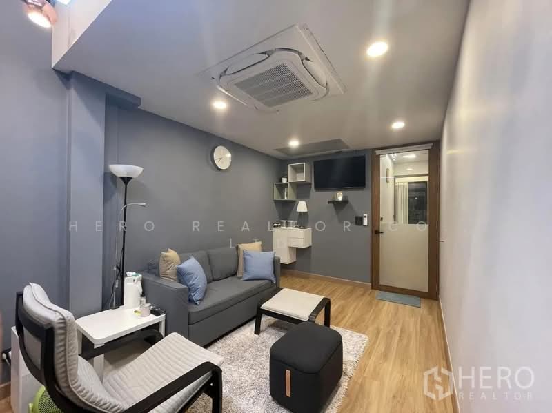 For Rent Home Office 220 sqm in Bang Kapi, Bangkok hre00373, Bangkok, Hua Mak, Bang Kapi, Bangkok, , 220 sqm, Shophouse For Rent, by Hero Realtor Co., Ltd., 500179283 - DDproperty.com