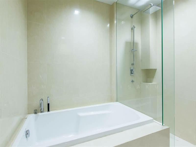 Hyde Sukhumvit 13, Bangkok, 13 Sukhumvit Road, Khlongtoei Nua, Watthana, Bangkok, 2 Bedrooms, 76 sqm, Condo For Sale, by Orapa Sumetheesirisakul, 500179284 - DDproperty.com