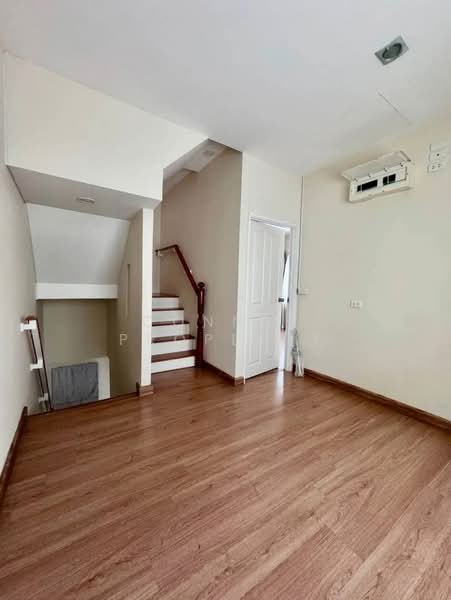 Golden Town 3 Ladprao - Kasetnawamin, Bangkok, นวมินทร์, Khlong Kum, Bueng Kum, Bangkok, 5 Bedrooms, 165 sqm, Townhouse For Sale, by Connex Property, 500179362 - DDproperty.com