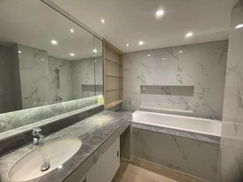 Sithakarn Condominium, Bangkok, 19 22 Chit Lom Alley, Lumphini, Pathum Wan, Bangkok, 3 Bedrooms, 245 sqm, Condo For Rent, by Pavana Sirikogar, 500179368 - DDproperty.com