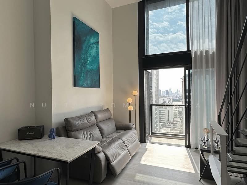 The Lofts Silom, Bangkok, Pramuan Road, Silom, Bang Rak, Bangkok, 1 Bedroom, 47 sqm, Condo For Sale, by Nuttharom Linla , 500179376 - DDproperty.com