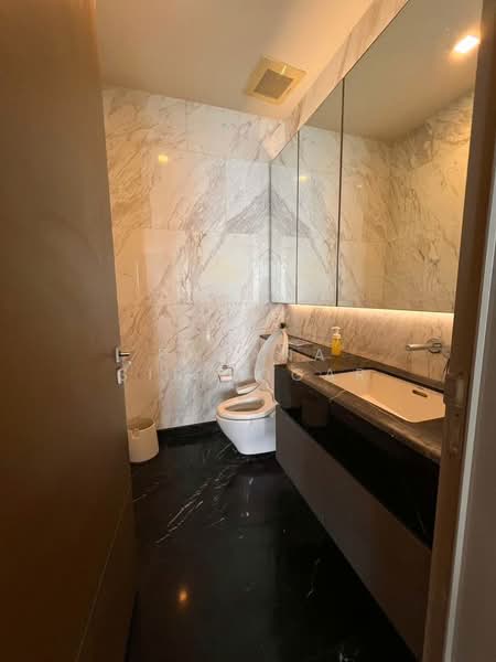 Saladaeng One, Bangkok, Sala Daeng 1 Alley, Silom, Bang Rak, Bangkok, 3 Bedrooms, 225 sqm, Condo For Rent, by Pavana Sirikogar, 500179378 - DDproperty.com