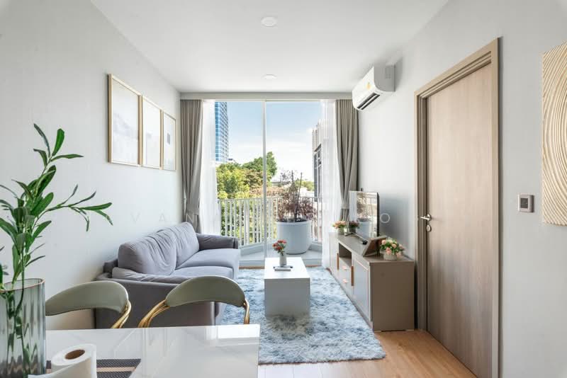 Chewathai Residence Thonglor, Bangkok, Soi Thonglor 20, Thonglor Road, Khlong Tan Nua, Watthana, Bangkok, 2 Bedrooms, 56 sqm, Condo For Rent, by Pavana Sirikogar, 500179392 - DDproperty.com