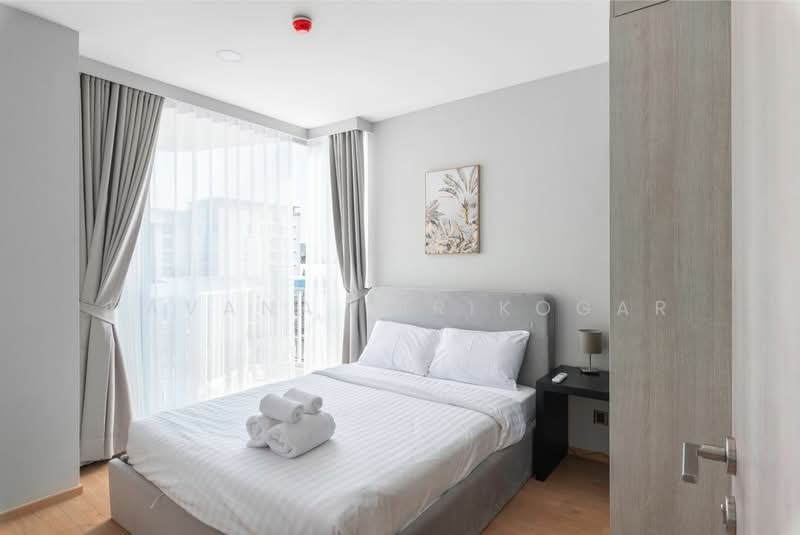 Chewathai Residence Thonglor, Bangkok, Soi Thonglor 20, Thonglor Road, Khlong Tan Nua, Watthana, Bangkok, 2 Bedrooms, 56 sqm, Condo For Rent, by Pavana Sirikogar, 500179392 - DDproperty.com