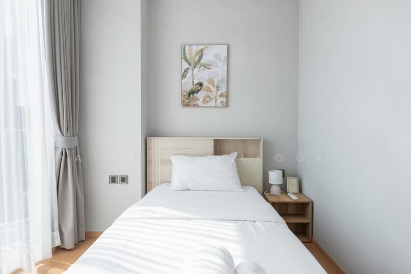 Chewathai Residence Thonglor, Bangkok, Soi Thonglor 20, Thonglor Road, Khlong Tan Nua, Watthana, Bangkok, 2 Bedrooms, 56 sqm, Condo For Rent, by Pavana Sirikogar, 500179392 - DDproperty.com