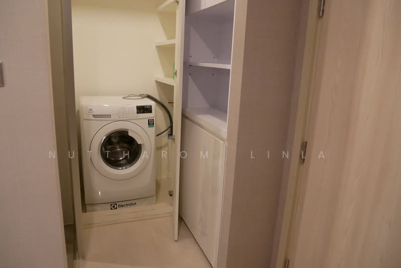 Rhythm Sukhumvit 42, Bangkok, Soi Sukhumvit 42, Sukhumvit Road, Phra Kanong, Khlong Toei, Bangkok, 1 Bedroom, 45 sqm, Condo For Sale, by Nuttharom Linla , 500179398 - DDproperty.com