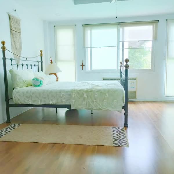 4-BR Townhouse, Bangkok, Phra Kanong Nua, Watthana, Bangkok, 4 Bedrooms, 400 sqm, Townhouse For Sale, by Orapa Sumetheesirisakul, 500179400 - DDproperty.com