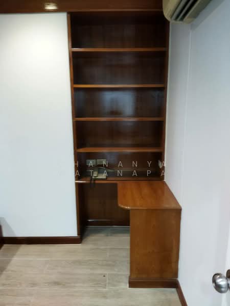 Sathorn House, Bangkok, Sathorn, Silom, Bang Rak, Bangkok, 2 Bedrooms, 58 sqm, Condo For Rent, by Chananya Watanapa, 500179482 - DDproperty.com