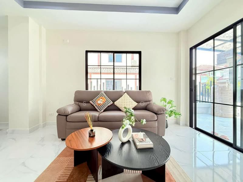 หมู่บ้านวงศกร3, กรุงเทพ, สามวาตะวันตก, คลองสามวา, กรุงเทพ, 140 ตร.ม., ทาวน์เฮ้าส์ ขาย, โดย Angsanaporn D, 500179492 - DDproperty.com