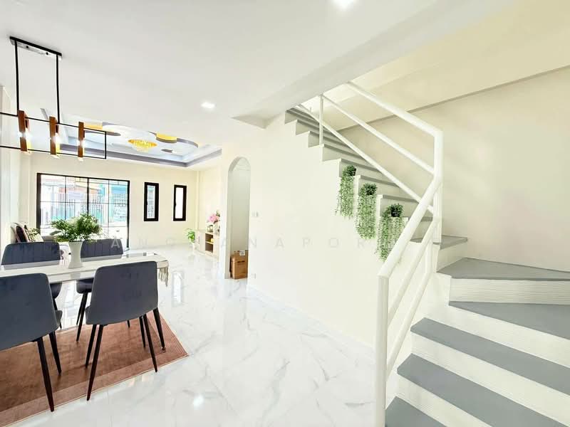หมู่บ้านวงศกร3, Bangkok, Sam Wa Tawan Tok, Khlong Sam Wa, Bangkok, 3 Bedrooms, 140 sqm, Townhouse For Sale, by Angsanaporn D, 500179492 - DDproperty.com