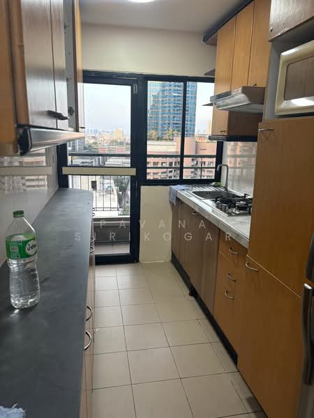 Liberty Park 2, Bangkok, 55 Soi Sukhumvit 11, Khlongtoei Nua, Watthana, Bangkok, 2 Bedrooms, 120 sqm, Condo For Rent, by Pavana Sirikogar, 500179498 - DDproperty.com