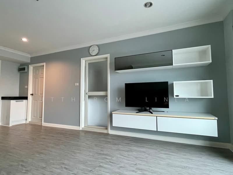 Lumpini Place Narathiwas-Chaopraya, Bangkok, 1298 Rama 3 Road, Chong Nonsi, Yan Nawa, Bangkok, 2 Bedrooms, 68 sqm, Condo For Sale, by Nuttharom  Linla , 500179516 - DDproperty.com