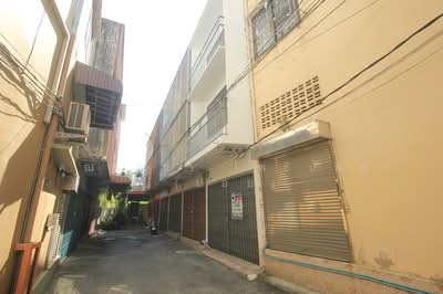 ขาย - อาคารพาณิชย์สุขสวัสดิ์ ถ.สุขสวัสดิ์ แขวงบางปะกอก เขตราษฎร์บูรณะ จ.กรุงเทพมหานคร 10140, กรุงเทพ