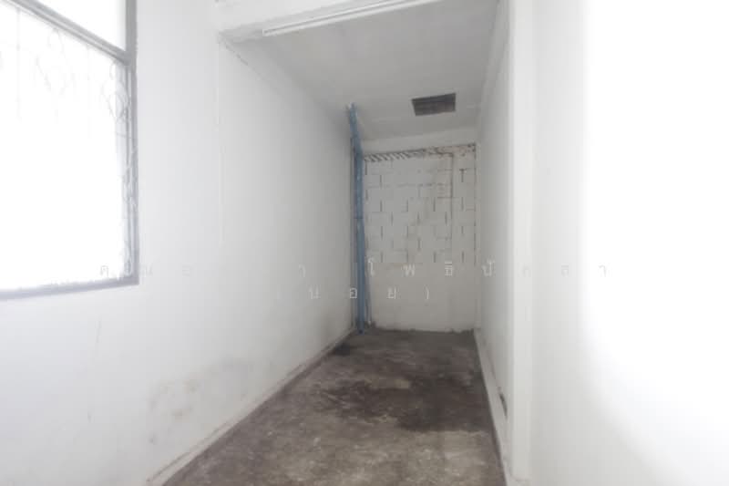 อาคารพาณิชย์สุขสวัสดิ์ ถ.สุขสวัสดิ์ แขวงบางปะกอก เขตราษฎร์บูรณะ จ.กรุงเทพมหานคร 10140, กรุงเทพ, ก่อนถึงสุขสวัสดิ์ ซ.1, บางปะกอก, ราษฎร์บูรณะ, กรุงเทพ, 160 ตร.ม., ตึกแถว-อาคารพาณิชย์ ขาย, โดย คุณอนุชา โพธิปัสสา (บอย), 500179518 - DDproperty.com