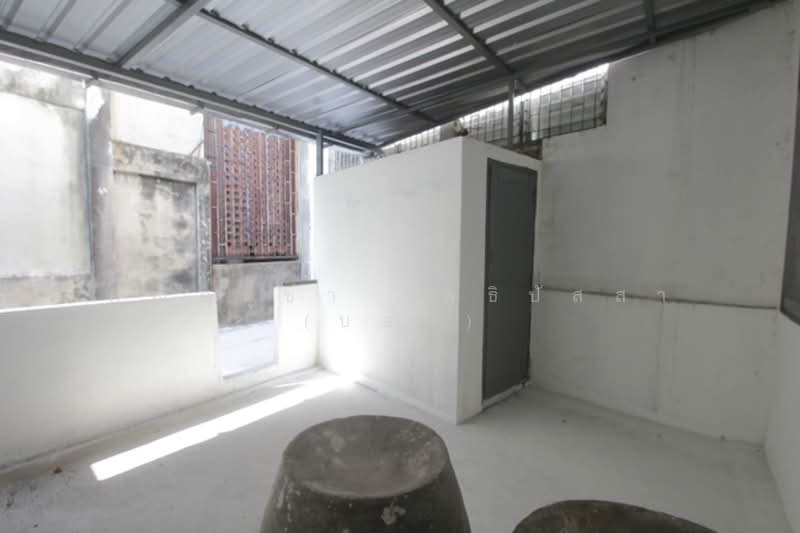 อาคารพาณิชย์สุขสวัสดิ์ ถ.สุขสวัสดิ์ แขวงบางปะกอก เขตราษฎร์บูรณะ จ.กรุงเทพมหานคร 10140, กรุงเทพ, ก่อนถึงสุขสวัสดิ์ ซ.1, บางปะกอก, ราษฎร์บูรณะ, กรุงเทพ, 160 ตร.ม., ตึกแถว-อาคารพาณิชย์ ขาย, โดย คุณอนุชา โพธิปัสสา (บอย), 500179518 - DDproperty.com