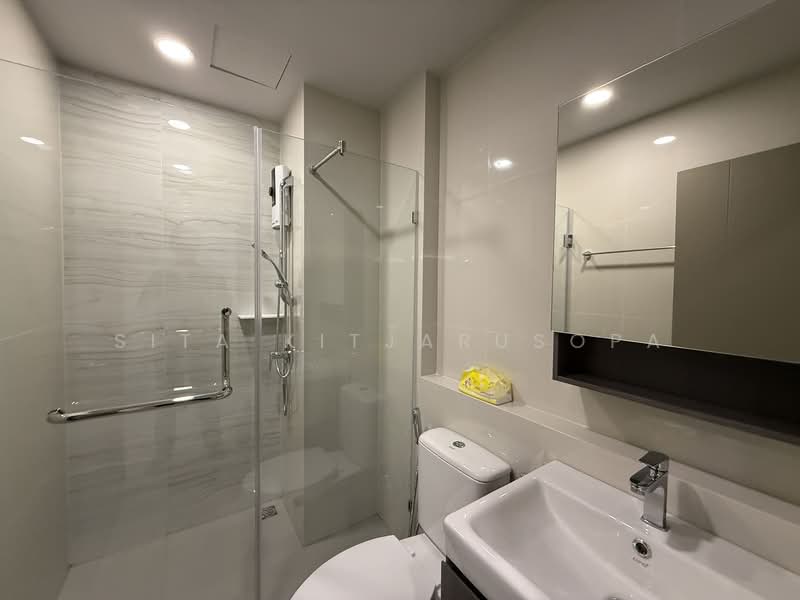 Aspire Onnut Station, Bangkok, Sukhumvit Road, Phra Kanong, Khlong Toei, Bangkok, 1 Bedroom, 31 sqm, Condo For Rent, by Sita Kitjarusopa, 500179553 - DDproperty.com