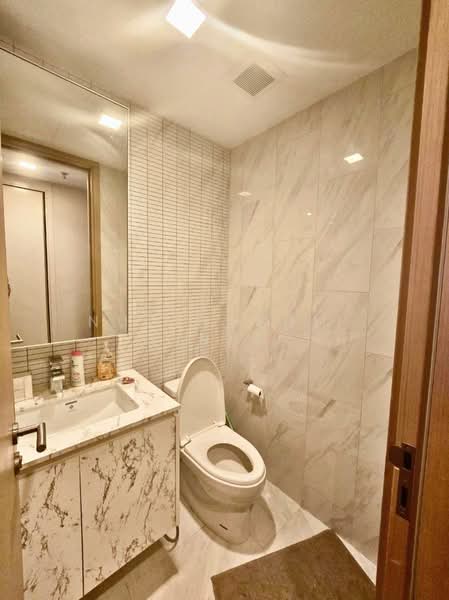 Hyde Sukhumvit 11, Bangkok, 11 Soi Sukhumvit 11, Khlongtoei Nua, Watthana, Bangkok, 2 Bedrooms, 57 sqm, Condo For Sale, by Nuttharom  Linla , 500179583 - DDproperty.com