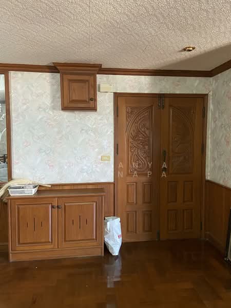 Fortune Condo Town, Bangkok, Naradhiwas Rajanakarindra 24 Alley, Chong Nonsi, Yan Nawa, Bangkok, 2 Bedrooms, 99 sqm, Condo For Sale, by Chananya Watanapa, 500179584 - DDproperty.com