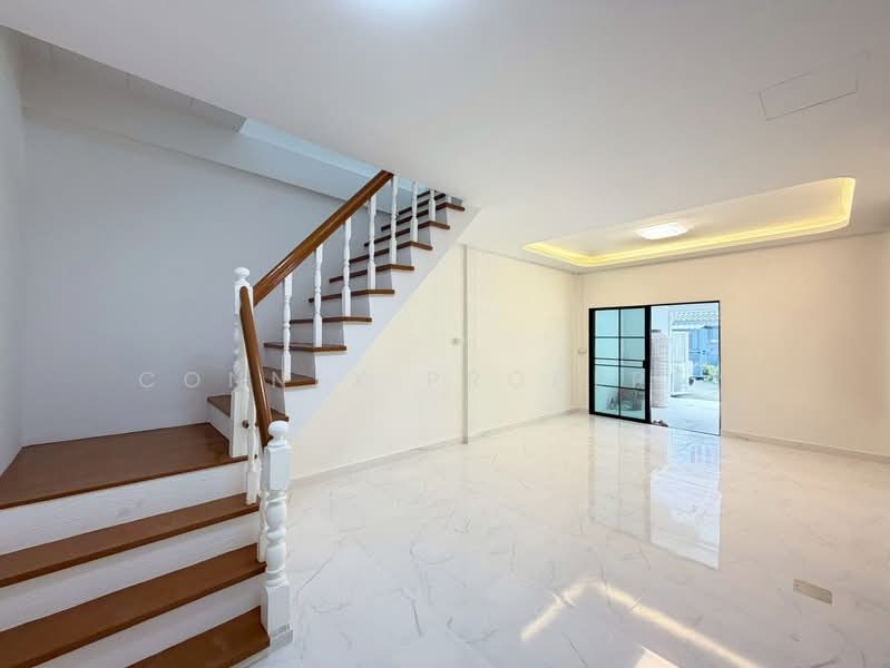 Baan Suan Thong Villa 8, Pathum Thani, พระองค์เจ้าสาย คลอง 4, Lat Sawai, Lam Luk Ka, Pathum Thani, 2 Bedrooms, 21 sqm, Townhouse For Sale, by Connex Property, 500179586 - DDproperty.com