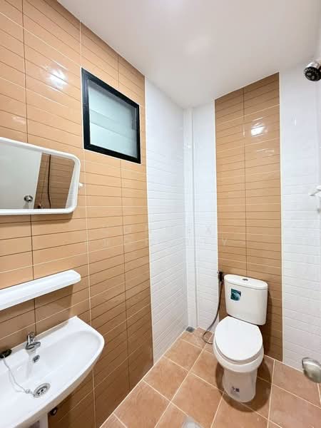 Baan Suan Thong Villa 8, Pathum Thani, พระองค์เจ้าสาย คลอง 4, Lat Sawai, Lam Luk Ka, Pathum Thani, 2 Bedrooms, 21 sqm, Townhouse For Sale, by Connex Property, 500179586 - DDproperty.com