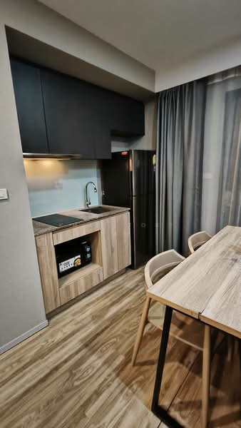 Blossom Condo @ Sathorn-Charoenrat, Bangkok, Charoen Rat Road, Thung Wat Don, Sathon, Bangkok, 1 Bedroom, 30 sqm, Condo For Rent, by Khun Toey เตย, 500179601 - DDproperty.com