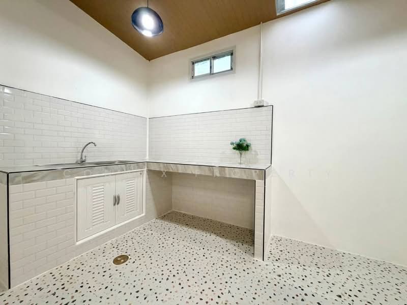 บ้านสมชายพัฒนา (วัดสวนส้ม), สมุทรปราการ, กาญจนาภิเษก, บางโปรง, เมืองสมุทรปราการ, สมุทรปราการ, 110 ตร.ม., ทาวน์เฮ้าส์ ขาย, โดย Connex Property, 500179611 - DDproperty.com