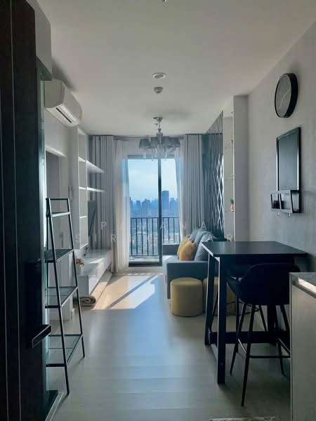 The Niche Pride Thonglor-Phetchaburi, Bangkok, New Petchaburi Road, Bang Kapi, Huai Khwang, Bangkok, 1 Bedroom, 35 sqm, Condo For Rent, by Pavana Sirikogar, 500179631 - DDproperty.com
