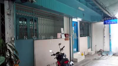 ขาย - ขายหอพักปากซอยจรัญ23/1   ห้องเช่าจรัญ23 (บ้านคุณนิยม)  76 เมตร ปากซอยจรัญ, กรุงเทพ