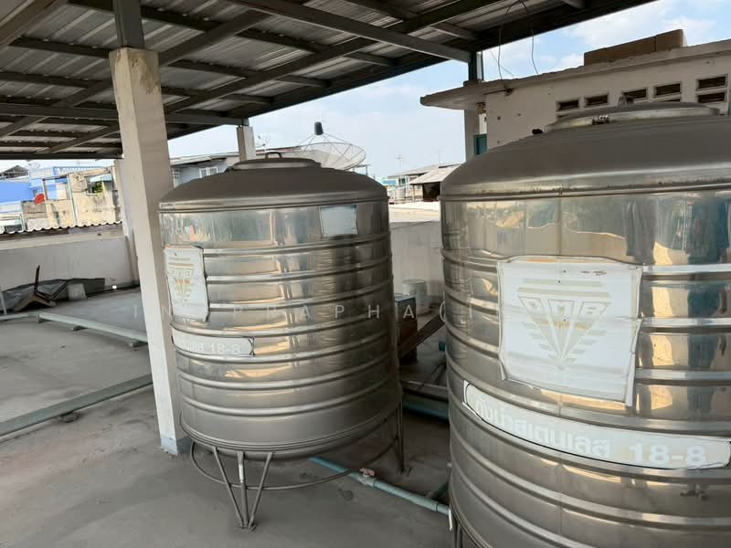 ขายหอพักปากซอยจรัญ23/1   ห้องเช่าจรัญ23 (บ้านคุณนิยม)  76 เมตร ปากซอยจรัญ, กรุงเทพ, บางขุนศรี, บางกอกน้อย, กรุงเทพ, 200 ตร.ม., ตึกแถว-อาคารพาณิชย์ ขาย, โดย Ingprapha(Ing), 500179682 - DDproperty.com